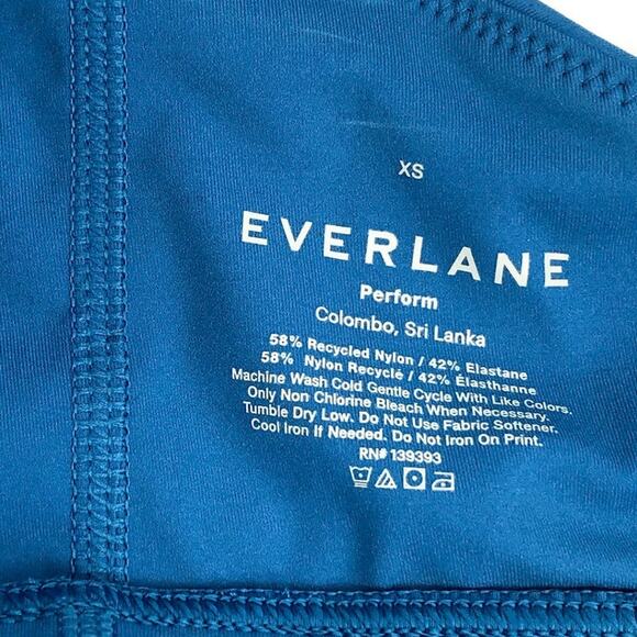 EVERLANE Women's The Perform Crop Top XS Blue Criss-Cross Sports Bra NWT - Picture 11 of 11